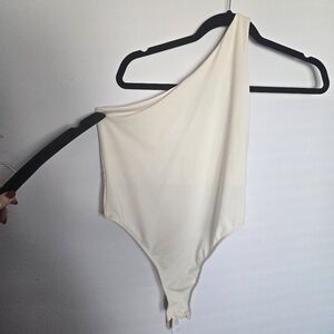 Miss Selfridge Cream One shoulder Bodysuit